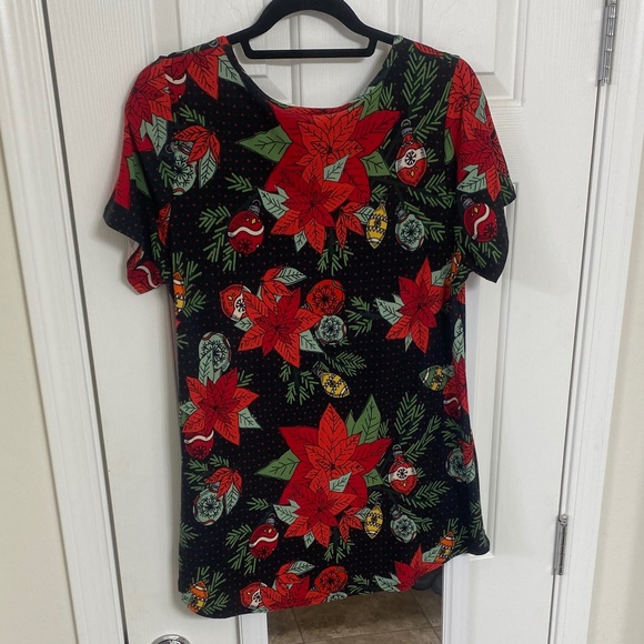 LulaRoe Classic T Top (L) - Picture 2 of 6